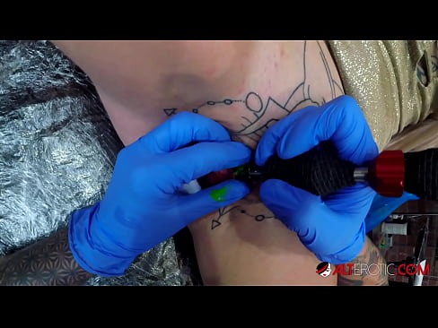 ❤️ Extremely tattooed hottie Sully Savage has a tattoo on her clitoris ❤️❌ Super porn at en-gb.xinwen1288.top ❤